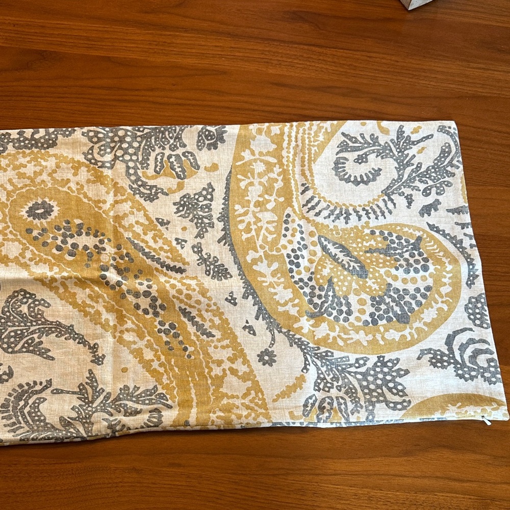 Pottery Barn Paisley Mutes Yellow and Gray pillow cover.  16x26
